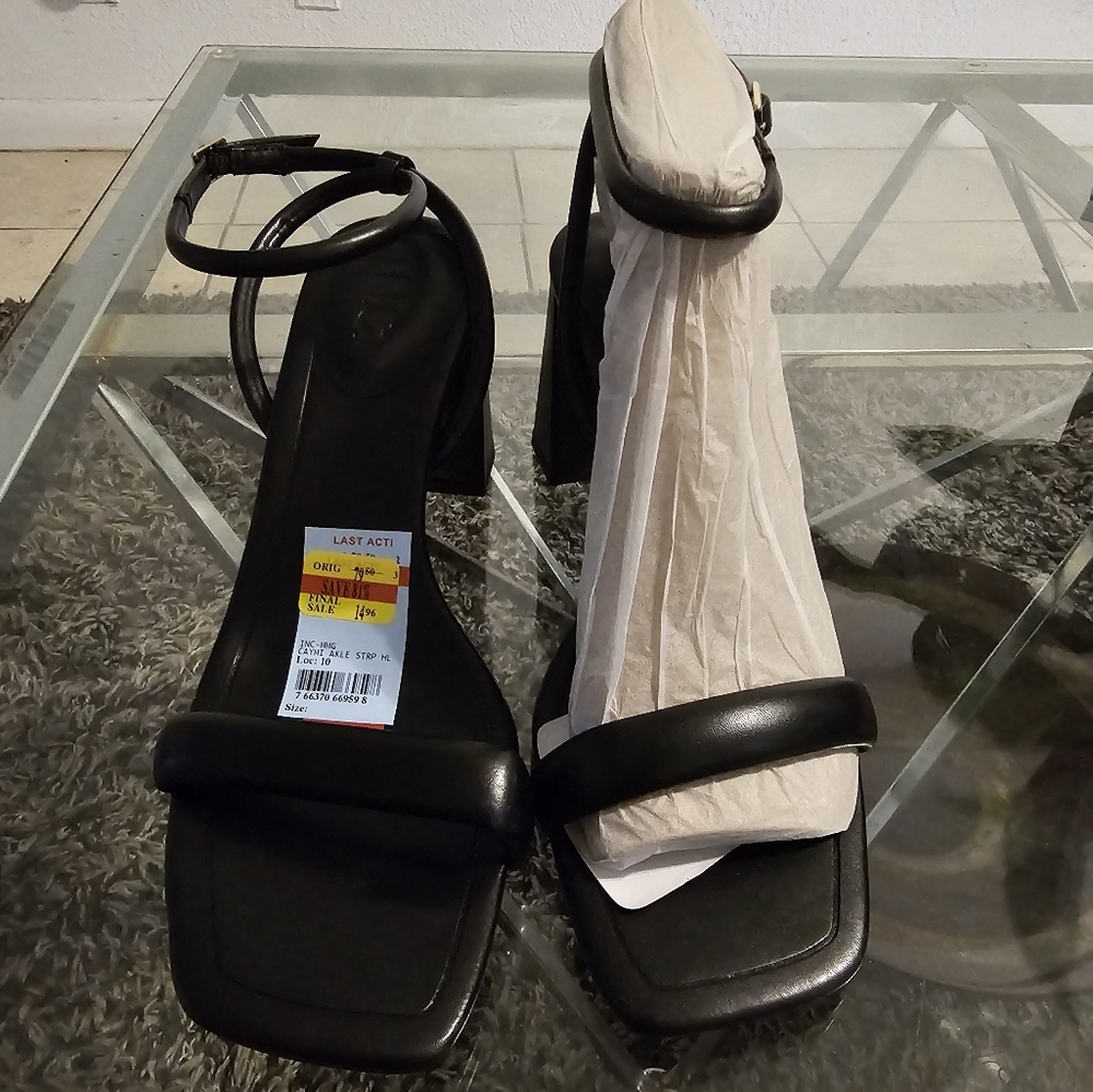 INC International Concepts Black Heels Elegant Design